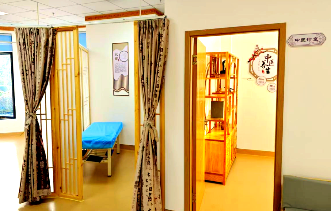 亭林镇社区卫生服务中心 中医服务全面升级与延时门诊，打造家门口的“健康守门人”